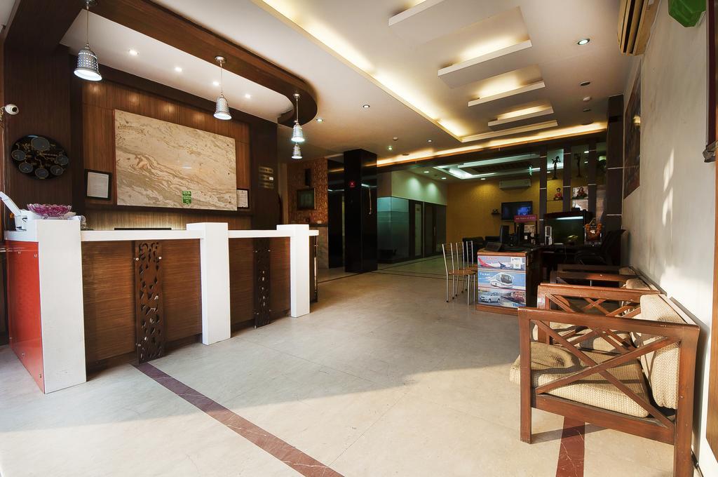 Hotel Durga International Nova Deli Exterior foto